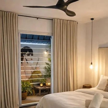 Sous le Badamier Boutique Hotel&Spa - Grand Baie-3